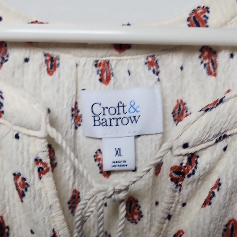 Croft & Barrow Cream and Red Blouse. Size XL - Picture 3 of 6